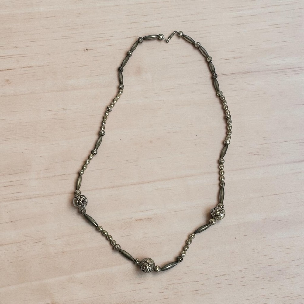Rose Beaded Necklace Silver Tone Floral‎ Statement 28in